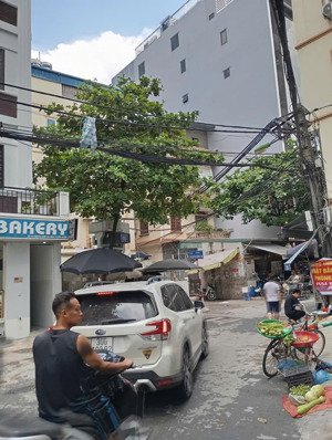 siêu phẩm lô góc - thang máy - ngõ thông kinh doanh oto đỗ cửa chỉ nhỉnh 7 tỷ duy nhất tại mễ trì