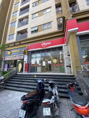 cho thuê đế chung cư v3 the vesta - phú lãm - hà đông 150m2 mt 12m. thông sàn. giá 40tr