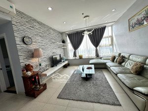 bán căn 3pn lacasa dt 128m2 giá bán 6 tỷ shr full nội thất đang có hđ thuê 18tr/th lh 