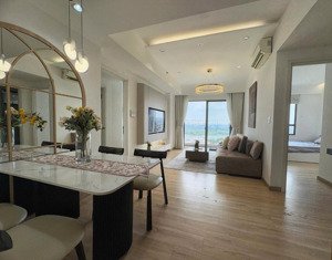chính chủ bán căn 2pn- view sông tại masteri thảo điền, full nội thất
