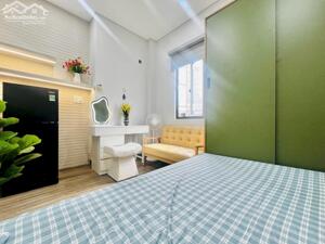 Cho thuê căn hộ cửa sổ lớn gần đại học Bách Khoa cạnh nhà thi đấu Phú Thọ mặt tiền Lý Thường Kiệt quận 10