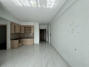 cho thuê căn hộ 2pn-2wc lovera vista full rèm giá 6,5tr/tháng