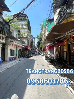 mặt phố ba đình vỉa hè rộng, kinh doanh đa dạng vài phút ra hồ gươm, hồ tây, vị trí cực đẹp