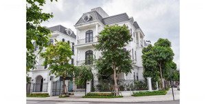 bán biệt thự vinhomes green villas - 283m2 view hồ đẹp nhất dự án, tầm view triệu đô, sẵn sổ đỏ