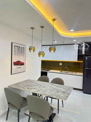 gấp. chủ giảm giá gửi bán gấp căn hộ 89m2 scenic valley 1, lầu cao, nội thất cao cấp, giá 7,480 tỷ