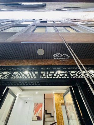 siêu phẩm cầu giẩy-nhà mới kính koong -6 tầng thang máy ngõ thông kinh doanh -giá nhỉnh 9 tỷ