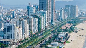 bán khách sạn võ văn kiệt, đà nẵng , dt 180m2, 18 tầng, 72 phòng- sát bãi tắm mỹ khê