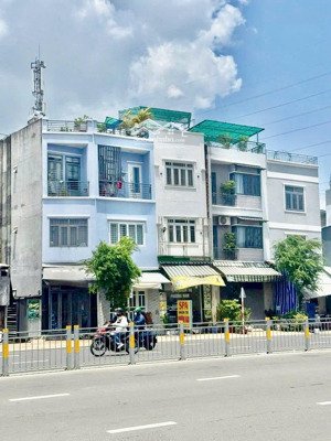 mặt tiền nguyễn xí (đặng thuỳ trâm) 22m2 3 lầu- 6.25 tỷ