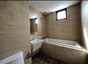 d capitale trần duy hưng 108.3m2 - 3pn - full nội thất cao cấp - view triệu đô - 12.6 tỷ