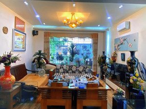 bán nhà liền kề kđt làng việt kiều châu âu, hà đông, 78m2, vỉa hè kd, giá chỉ 24 tỷ