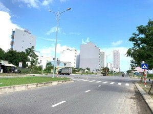 bán siêu phẩm góc 3 mặt tiền sát vương thừa vũ, gần bãi biển mỹ khê, sơn trà 299m2 giá chỉ 130tr/m2