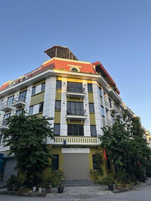 chính chủ gửi bán căn góc lk phú lương 80m x 5t,thang máy,hoàn thiện đẹp giá 2x tỷ. lh:0948655299