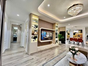 cho thuê căn hộ dophin 1 .2 và 3 p ngủ. full đồ giá từ 12 đến 18 triệu. lh 