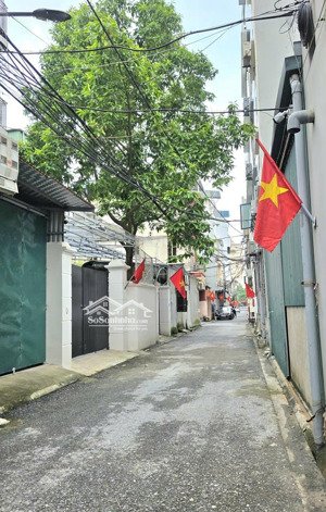 bán đất 46m² giang biên - việt hưng, đường nhựa 5m, ô tô vào nhà, giá 8.25 tỷ