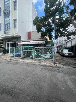 chính chủ thiện chí gửi nhà bà hom đường số 8 q. 6 2 mặt tiền xe hơi lưu thông 2 chiều thông thoáng