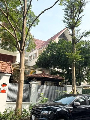 bán bt cực chất tại an hưng, 70 tỷ, 306m2, 4pn, 4wc