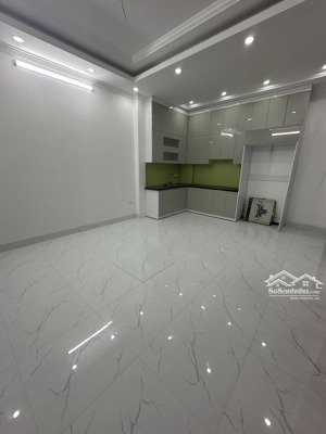 bán nhà phố lê thanh nghị , gần kinh tế quốc dân