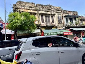 bán nhà siêu hiếm trương định 370m2-170 tỷ- mặt phố kinh doanh