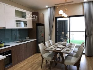 mua thêm nhà cc cho thuê căn 3n2vs tại golden park, 133m, hướng mát, vào luôn. lh 