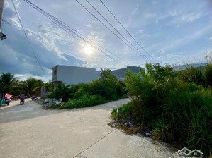 -bán đất đẹp vĩnh thạnh - phường tây nha trang, đã có giấy phép xây dựng, chỉ 1,360 tỉ. 