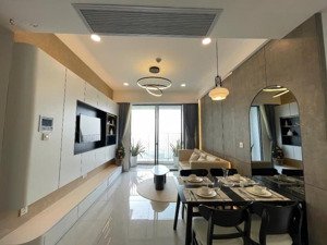 chính chủ gửi bán căn hộ 1 pn 1wc view đẹp tầng cao mas an phú dọn vào ở ngay giá bán chỉ 6 tỷ