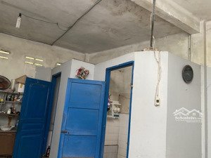 chính chủ bán nhà 2 tầng - sát chợ bà chiểu - 126m2 - diện tích rộng cực hiếm có - giá tốt