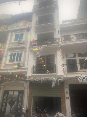 siêu phẩm lk mỗ lao - nguyễn văn lộc - hà đông * diện tích sử dụng 150m2 * 5 tầng * giá 11tỷ