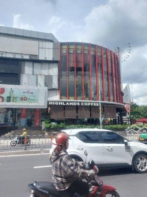 mặt tiền ngã tư nguyễn oanh-phan văn trị, p10, gò vấp, 4.2x17, 4 tầng, đối diện cali yoga, 17tỷ