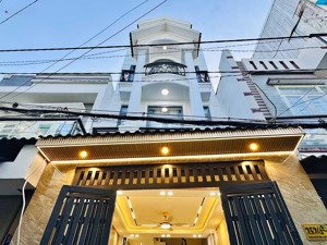 cô tâm bán gấp nhà đường 6m võ văn tần,p5,q3 giá4tỷ350/71,5m2 cho thuê 32 trgần công viên tao đàn