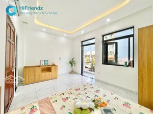 cho thuê phòng bancol siêu thoáng ngay thoại ngọc hầu , đh công thương , đh công nghệ thông tin