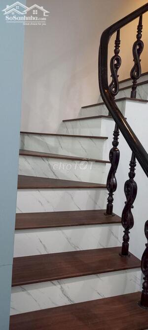 Nhà đẹp long lanh ngõ An Dương, giá 8.78 tỷ, 33m2x5T, KD được, ảnh thật