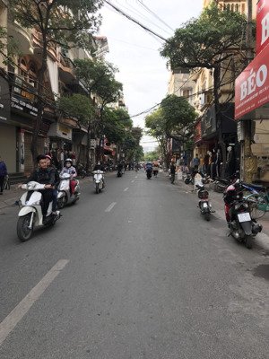 chính chủ không qua trung gian bán nhà khu vực cầu đơ, ngõ ô tô tránh nhau, vị trí đẹp kinh doanh