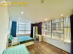 Cho thuê căn hộ studio ban công cửa sổ trời Q1 gần nhà thờ Tân Định, Lê Văn Tám