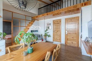 bán căn hộ phan xích long có gác xép 2pn 1wc bancon nhà mới đẹp tặng full nội thất 2tỷ950