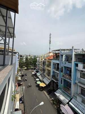 bán nhà mặt phố tại phường 10, q6 khu bình phú, 13,8 tỷ, 66m2 hàng hot uy tín