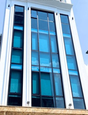 bán tòa nhà mặt phố trung kính, cầu giấy, 8 tầng, lô góc, thang máy, vỉa hè rộng, 194.5m2, 50 tỷ.