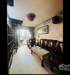 bán nhà nở hậu 80m2 tại âu cơ giá chỉ nhỉnh 6 tỷ