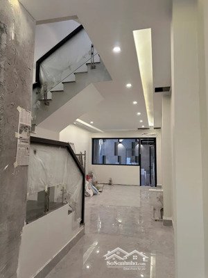 bán nhà riêng chính chủ tại ngõ 16 phố hoàng cầu, giá 27,5 tỷ, 65m2- 5 tầng kinh doanh- thang máy,