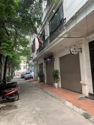 bán nhà 4t nguỵ như kon tum, 52m2 mt4.2m 16.9 tỷ.