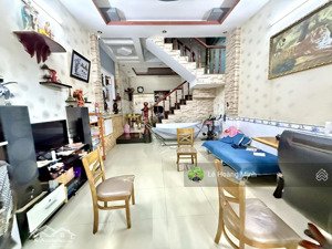 hàng hiếm 2 căn nhà phố 11m x 13m. đúc 2 lầu ( xây thành 2 căn )1/ hẻm xe hơi đường thới an 05