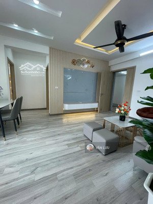 bán cc đẹp xuất sắc 2pn, 2wc, 70m2 sổ hồng lâu dài tại toà ct4 kđt xa la, 3,85 tỷ