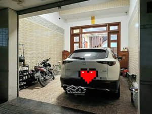 nhà phân lô quân đội lê trọng tấn 90m 4t ô tô tránh, trước nhà sân rộng, nhà dân xây ở chắc chắn