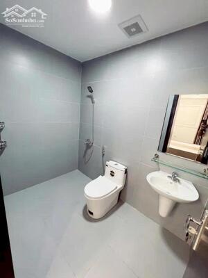 Bán cc N07B3 ở Thành Thái 3 ngủ, 2 wc full đồ, đẹp đúng như ảnh, sđc cất két