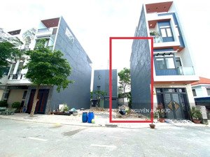 lô đất kdc lộc phát còn sót lại. 3.1 tỉ. tiện xây ở kdc đẳng cấp. lh sớm để xem