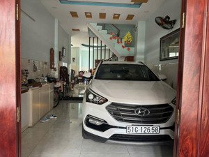 mt nhà đẹp đường lê niệm tặng full nội thất 4x17m nở hậu 9m, sát văn cao. 3,5 tấm giá 13,5 tỷ tl
