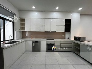 cho thuê nguyên căn nhà phố lakeview city giá 29tr/th full nội thất. lh: 