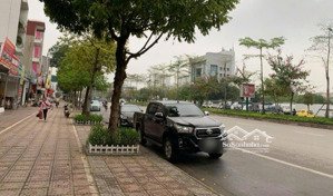 bán nhà 6 tầng thang máy mặt phố ngô gia tự, đức giang. vị trí đẹp, kinh doanh cực tốt