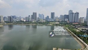 vợ chồng tôi cần bán căn 2 ngủ tầng trung view hồ cực đẹp, sổ đỏ sẵn giao dịch, full nội thất đẹp