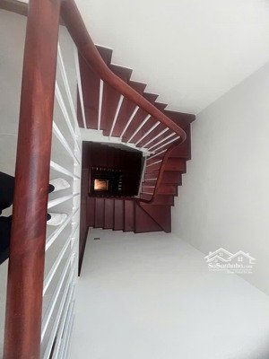 bán biệt thự 2 mặt thoáng, giá tốt tại khu đô thị việt hưng, dt 120m, mt 6m thiết kế 5 tầng