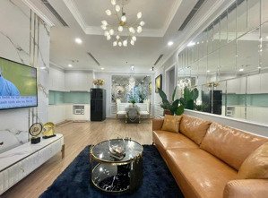 cho thuê căn hộ 2pn toà nhà p nhà thiết kế sang trọng, đầy đủ nội thất